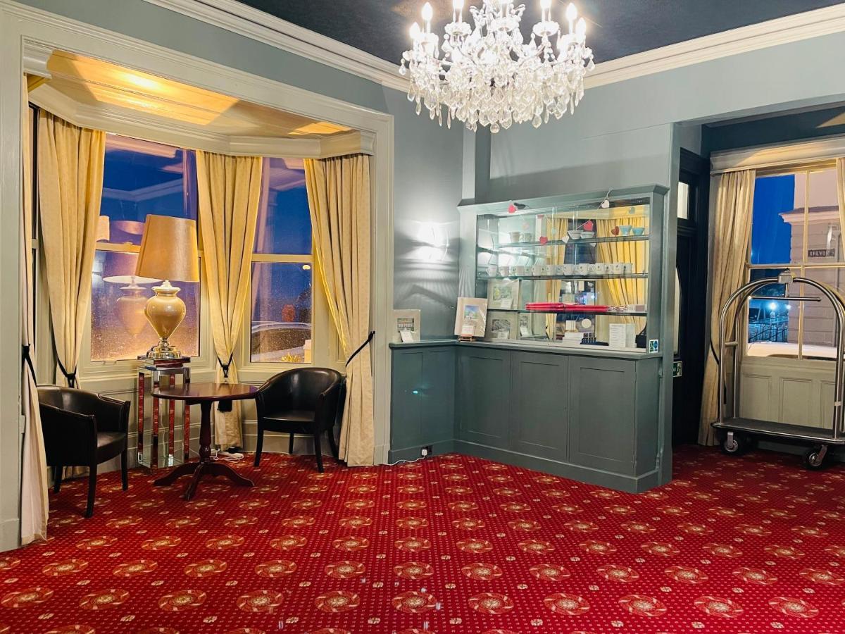 חלנדודנו Merrion Hotel מראה חיצוני תמונה