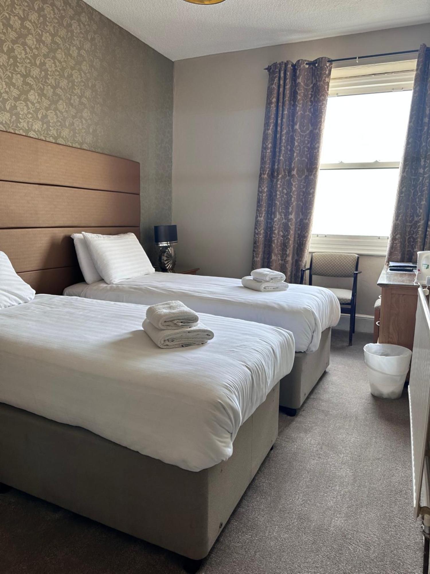 חלנדודנו Merrion Hotel מראה חיצוני תמונה